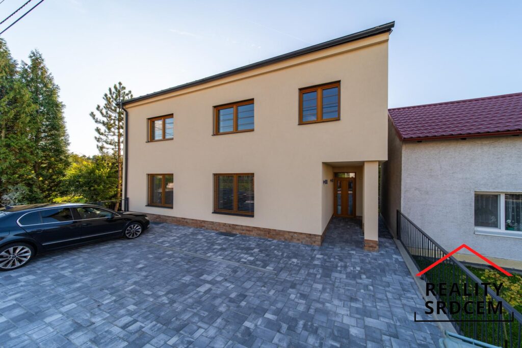 Pronájem bytu se zahradou a terasou  3+kk, 88 m2 v rodinném domě, Petřkovice